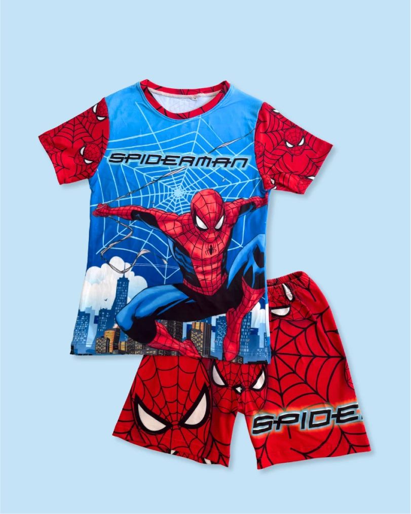 Pijama infantil de Spiderman para niño con camiseta azul y pantalón corto rojo.